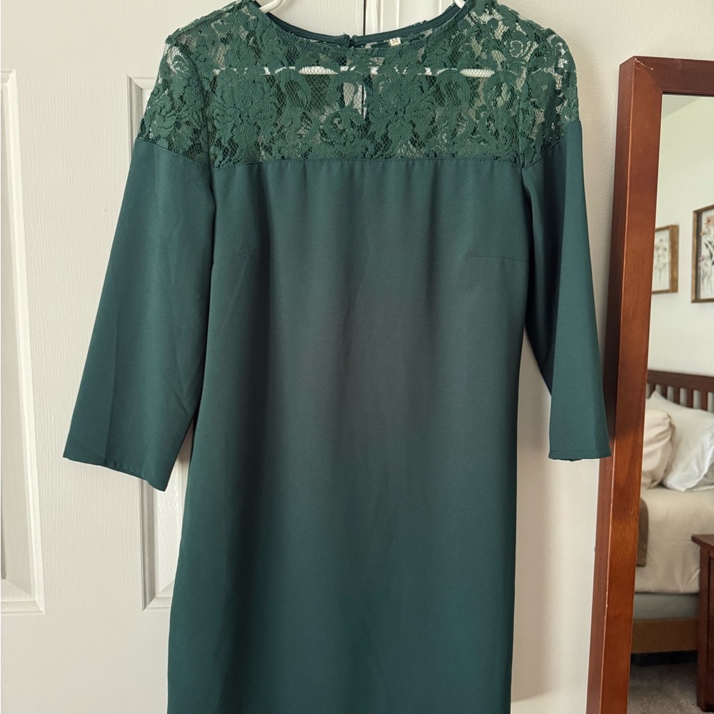 Elegant Green Lace Dress